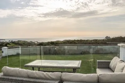 Image de Dunholme, pet friendly, country holiday cottage in Trearddur Bay