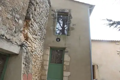 Image de Studio à Rustrel\nTout équipé, séjour autonome.