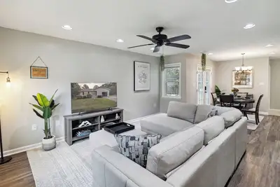 Image de Stylish Secluded Retreat near Savannah/Hh