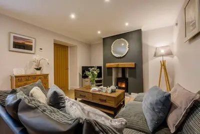 3 Bed in Polperro (oc-b32244)