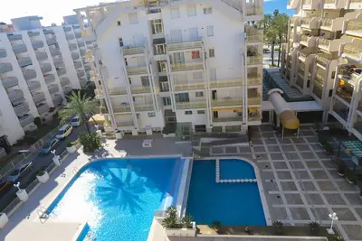 Image de Appartement Deluxe à Salou, à 300m de la Plage avec Terrasse et Piscine
