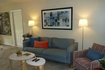 Image de Gorgeous 3-bedroom house with Ac in Austin Pet Friendly