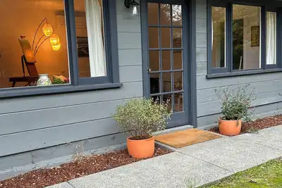 Image de Updated Tranquil 1br - Walk To Town