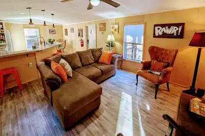 Image de New! Sweet Salem Hideaway - Cozy 2br 1ba Guesthouse on 20 Private Acres