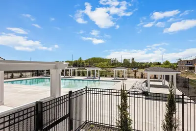 Image de New 2025 Townhome In Eagle-Garage Parking-1 King-2 Queens-Professionally Cleaned