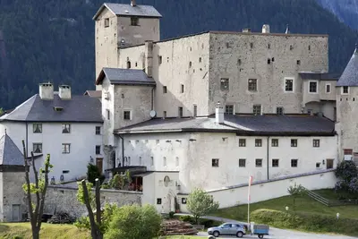 Image de Schloss Naudersberg 1 in Nauders by Interhome