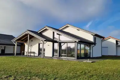 Image de G15 Haus mit Whirlwanne direkt an der Nordseeküs by Interhome