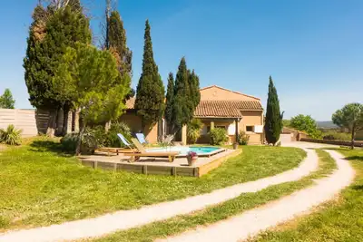 Image de Villa avec jardin by Interhome