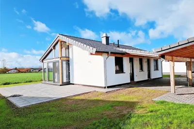 Image de G20 Ferienhaus mit Wintergarten in Eckwarderhörn by Interhome