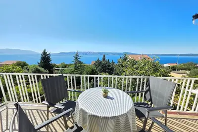 Image de Wohnung mit Terrasse by Interhome