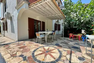 Image de Apartment Srdoc by Interhome