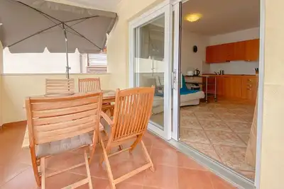 Image de Wohnung \"Viviana\" direkt am Strand by Interhome