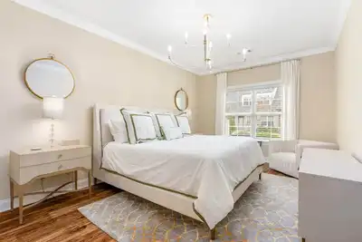 Image de Home on the Plains close to Auburn Campus