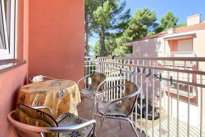 Image de Wohnung \"Senka\" direkt am Strand by Interhome