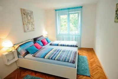 Image de Moderne Ferienwohnung mit Balkon by Interhome