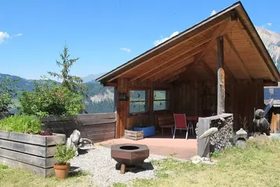 Image de Tgesa Mitgel - ein Haus mit Charakter by Interhome