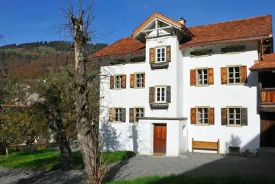 Image de Haus Walli-Simmen, Wohnung 1 by Interhome