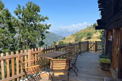 Image de Val d'Hérens - Chalet \"La grange à Marcel\" (Die Scheune von Marcel) by Interhome