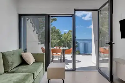 Image de Villa LiTo - Apartman 2. with balcony and seavie by Interhome