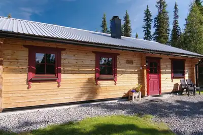 Image de Charmantes Blockhaus, Sauna und Kamin by Interhome