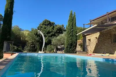 Image de In der Provence, Außergewöhnliche Villa, Okzitanien, Gard by Interhome