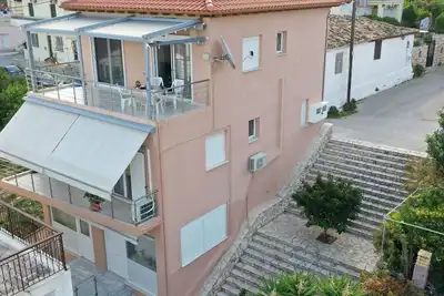 Image de Charmantes Appartement in Derveni by Interhome
