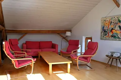 Image de mit Privatparkplatz by Interhome