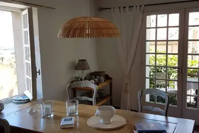 Image de Provenzalisches Haus aus Naturstein in Gigondas by Interhome