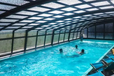 Image de \"New 5\" mit gemeinschaftlichem Pool by Interhome