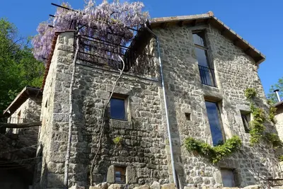 Image de \"Les Glycines\" by Interhome