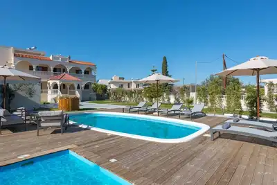 Image de Geräumige Villa Evelyn für 10 Personen mit Pool by Interhome