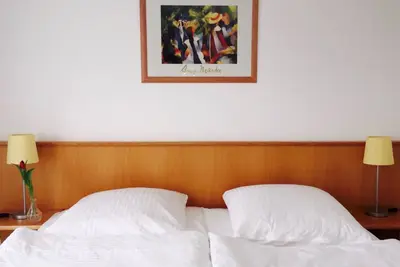 Image de Wohnung an der Ostsee mit Blick auf den Yachthafen by Interhome