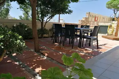 Image de Wohnung \"Terrasse am Pool\" by Interhome