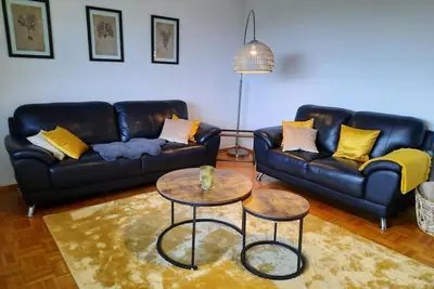 Image de Idyll mit Loggia und Garten by Interhome