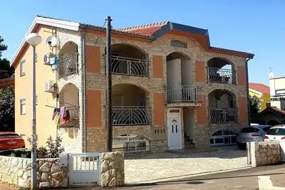 Image de Charmante, sonnige Ferienwohnung by Interhome