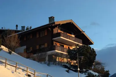 Image de Fewo mit Blick auf die Berge by Interhome