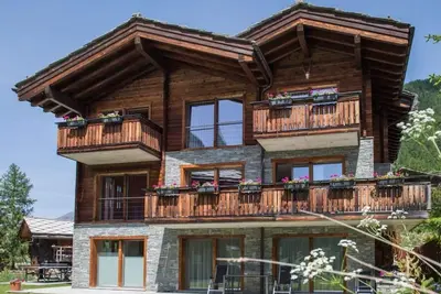 Image de Top Ferienwohnung Monte Rosa (SkiIn/SkiOut) by Interhome