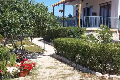 Image de in Vir mit Terrasse und Garten by Interhome