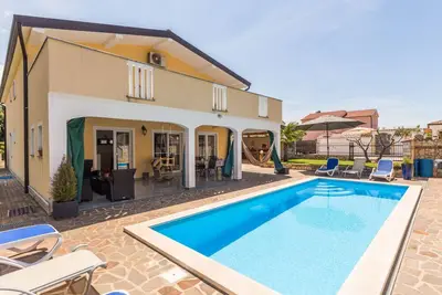 Image de Appartement Dino by Interhome