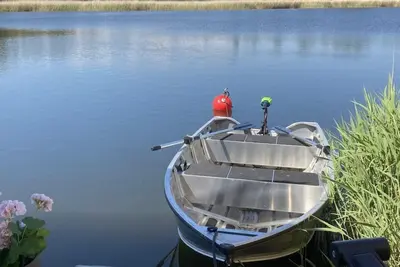 Image de Komfortables Ferienhaus mit Garten by Interhome