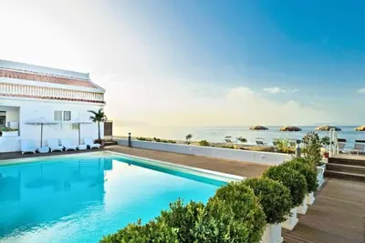 Image de Wohnung mit Grill, Terrasse und Pool by Interhome