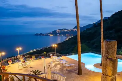 Image de Villa Finù - Panoramavilla mit Pool by Interhome