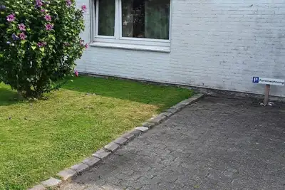 Image de mit Terrasse in ruhiger Lage by Interhome