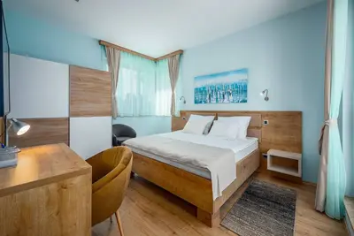 Image de Cedar in Stoja mit großzügigem Garten by Interhome