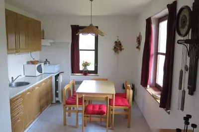 Image de mit Terrasse by Interhome