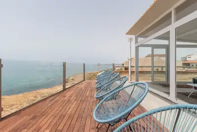 Image de Poseidon, Villa am Meer mit Panoramaterrasse by Interhome