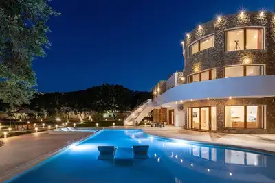 Image de Villa Hamilton für 12 Personen in Rhodos-Stadt by Interhome