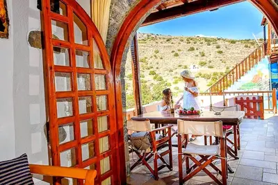 Kretisches Steinhaus mit Gemeinschaftspool by Interhome