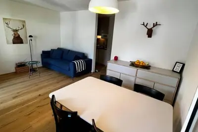 Image de Gemütliche Ferienwohnung im Zentrum Sörenberg by Interhome
