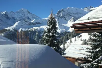 Image de Chalet Alpenblick 4-Bett Wohnung by Interhome